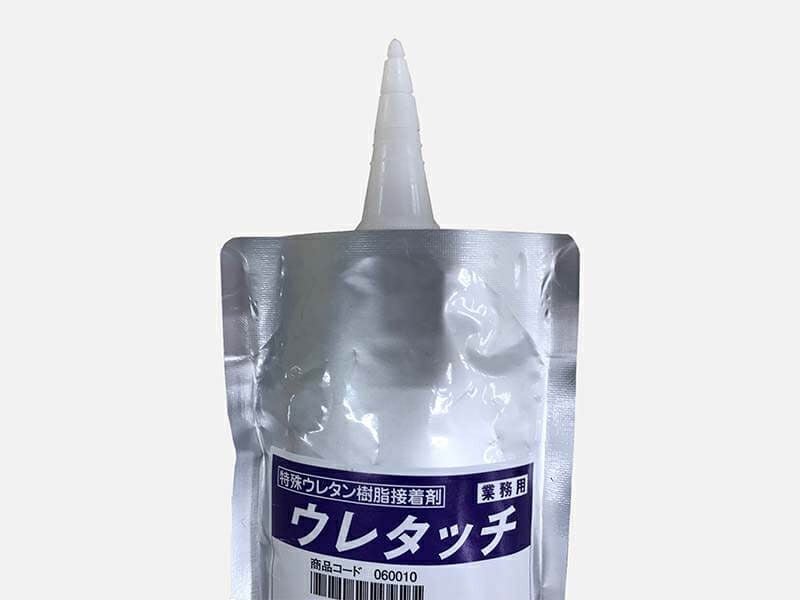人工芝接着剤・人工芝用防草シート接着剤 ウレタッチ 500ml | 人工芝