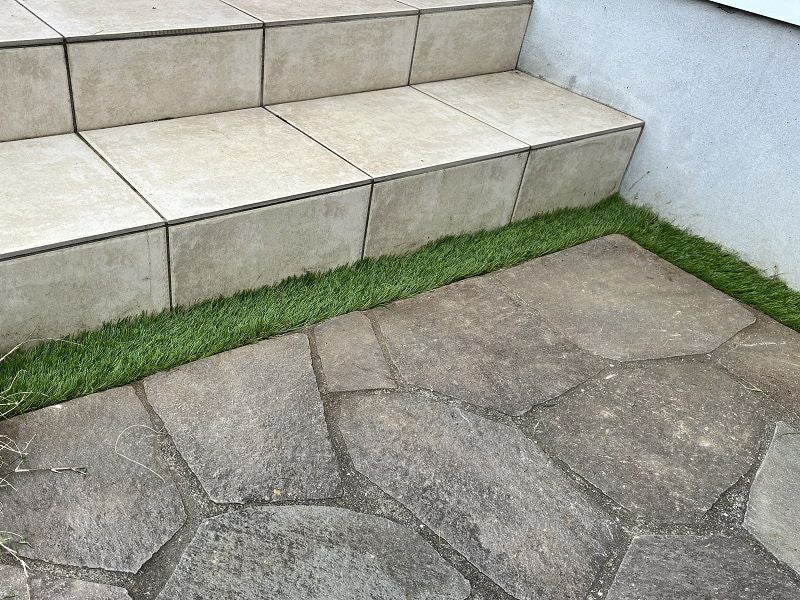 目地用人工芝ふわふわターフ ハイエンド(30mm) 95mm×5m | 人工芝専門店